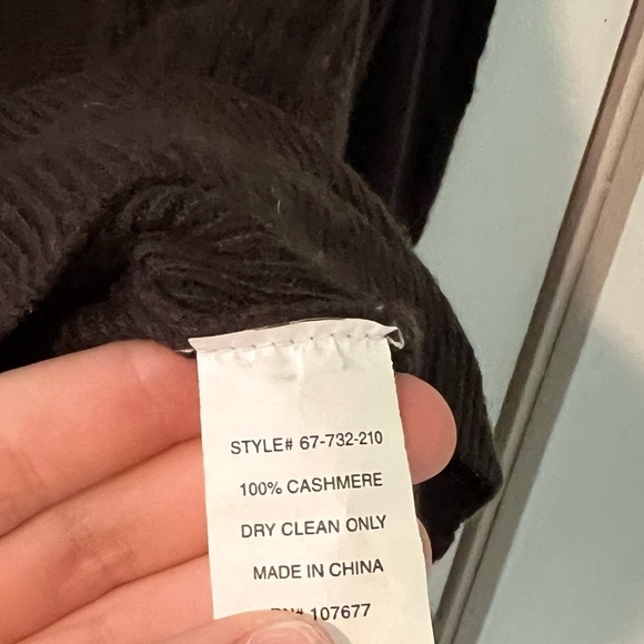 Alice + Olivia Brown Cable Knit Puff Sleeve Cashmere Turtleneck Sweater - Picture 8 of 9